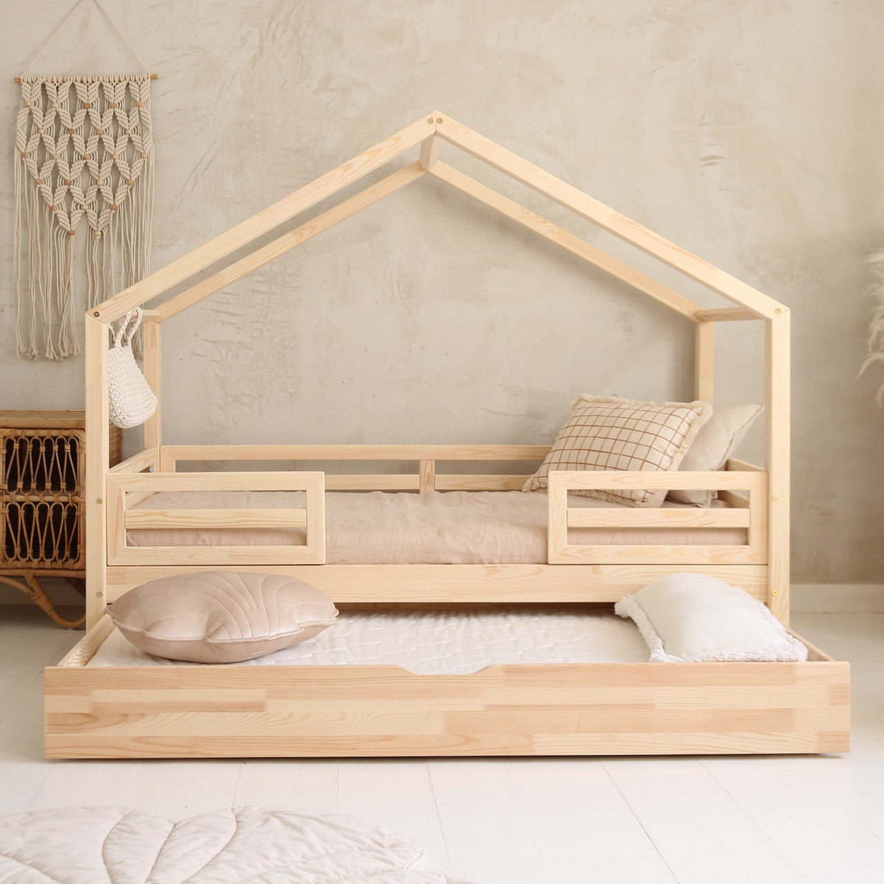 Trundle Beds