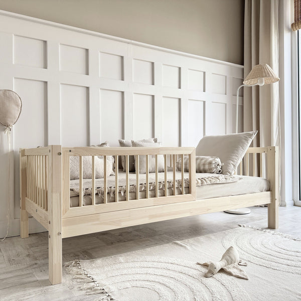Esme Kid's Day Bed