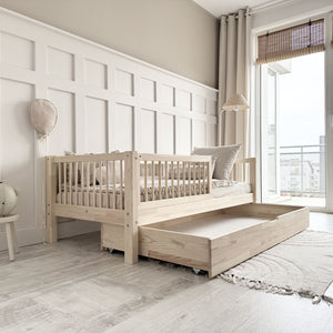 Esme Kid's Day Bed