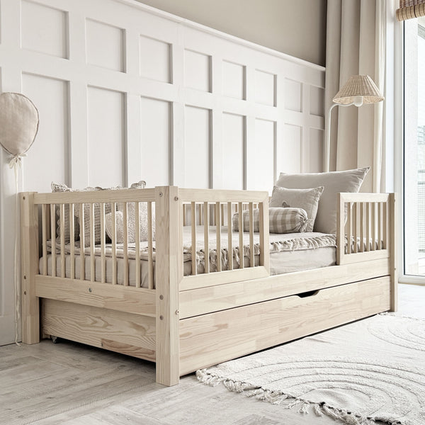 Esme Kid's Day Bed