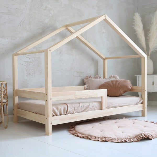 Evie House Bed