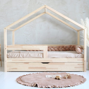 Evie House Bed