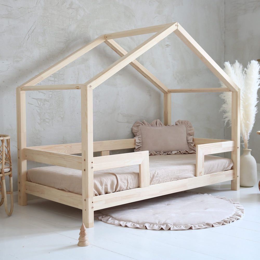 Evie House Bed - Dual Guard Rail