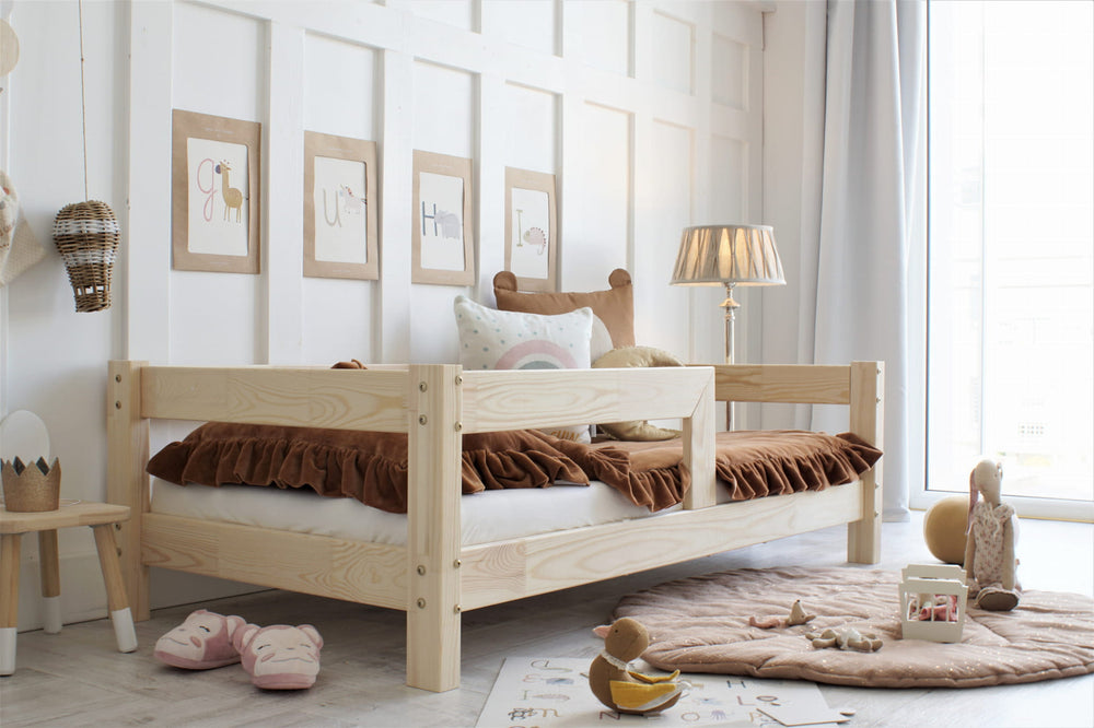 Luca Kid's Day Bed