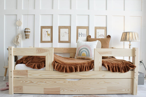 Luca Kid's Day Bed