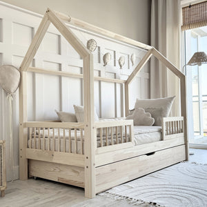 Maisie House Bed - Dual Guard Rail