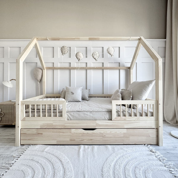 Maisie House Bed - Dual Guard Rail