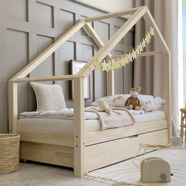 Oscar House Bed