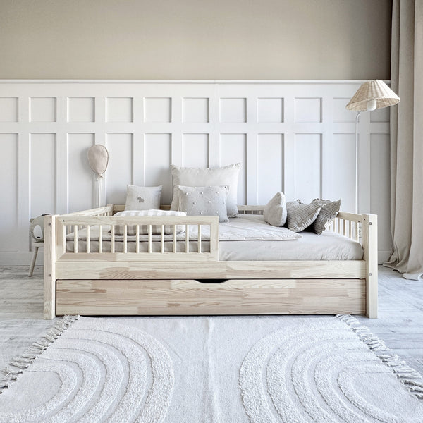 Reuben Kids' Day Bed