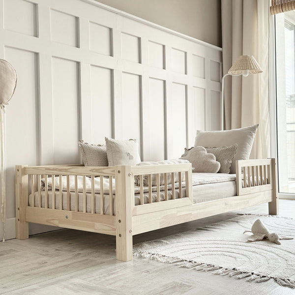Reuben Kids' Day Bed