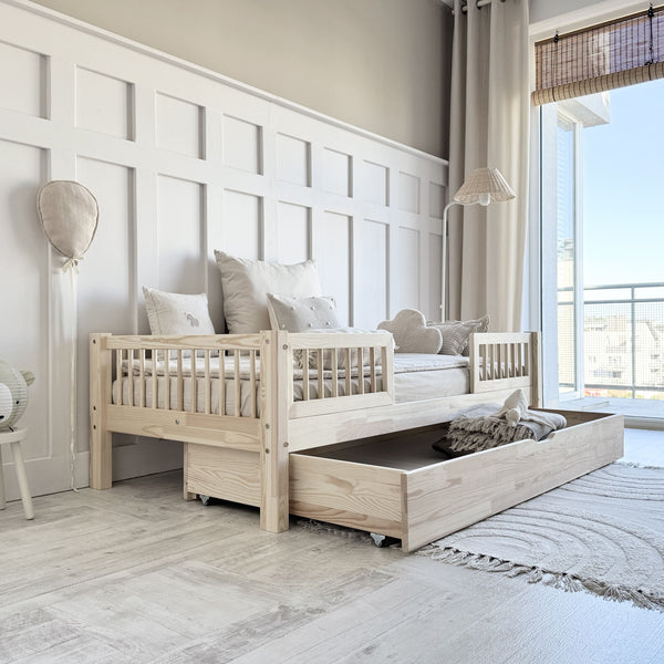 Reuben Kids' Day Bed