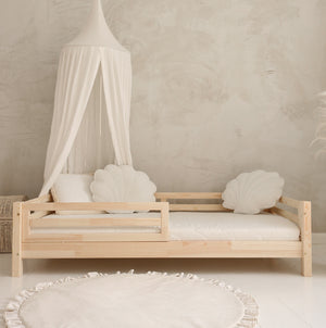 Sophia Kids' Day Bed